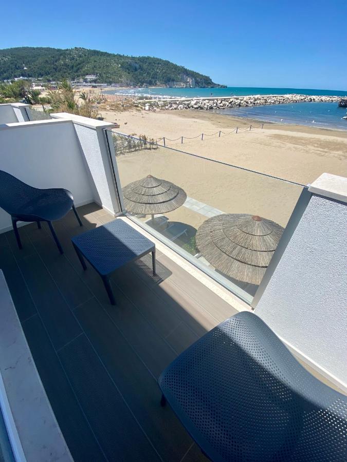 Marina Bay Suites Peschici Eksteriør billede